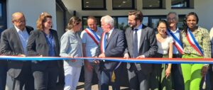 cérémonie du ruban inauguration regroupement scolaire